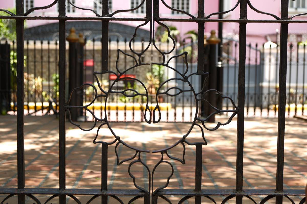gate in San Antonio, TX